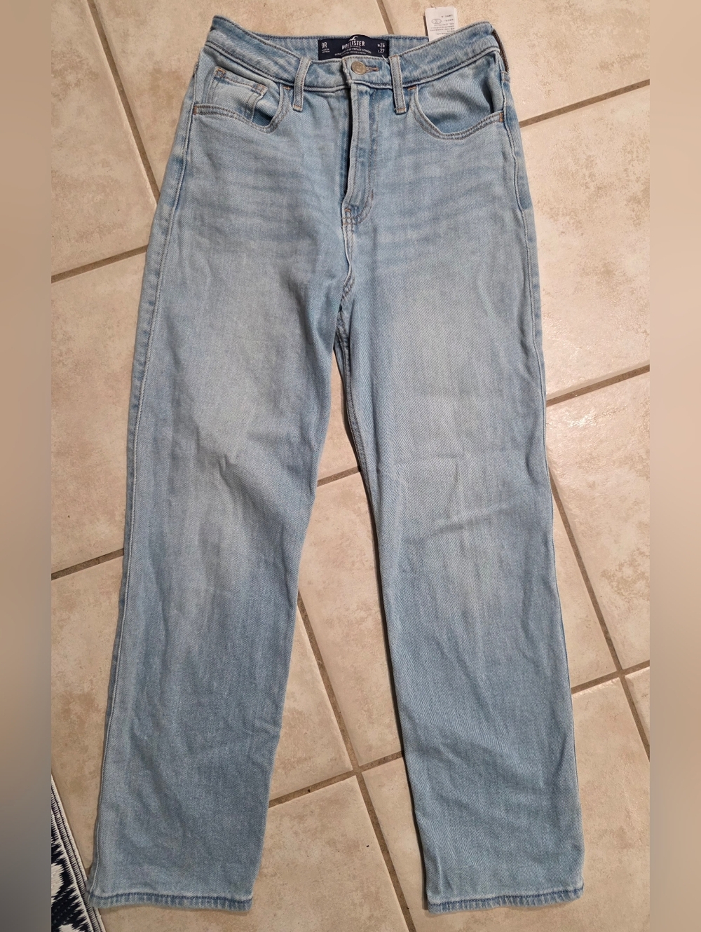 Hollister Light Blue Ultra-rise Vintage Straight Leg Women’s Jeans